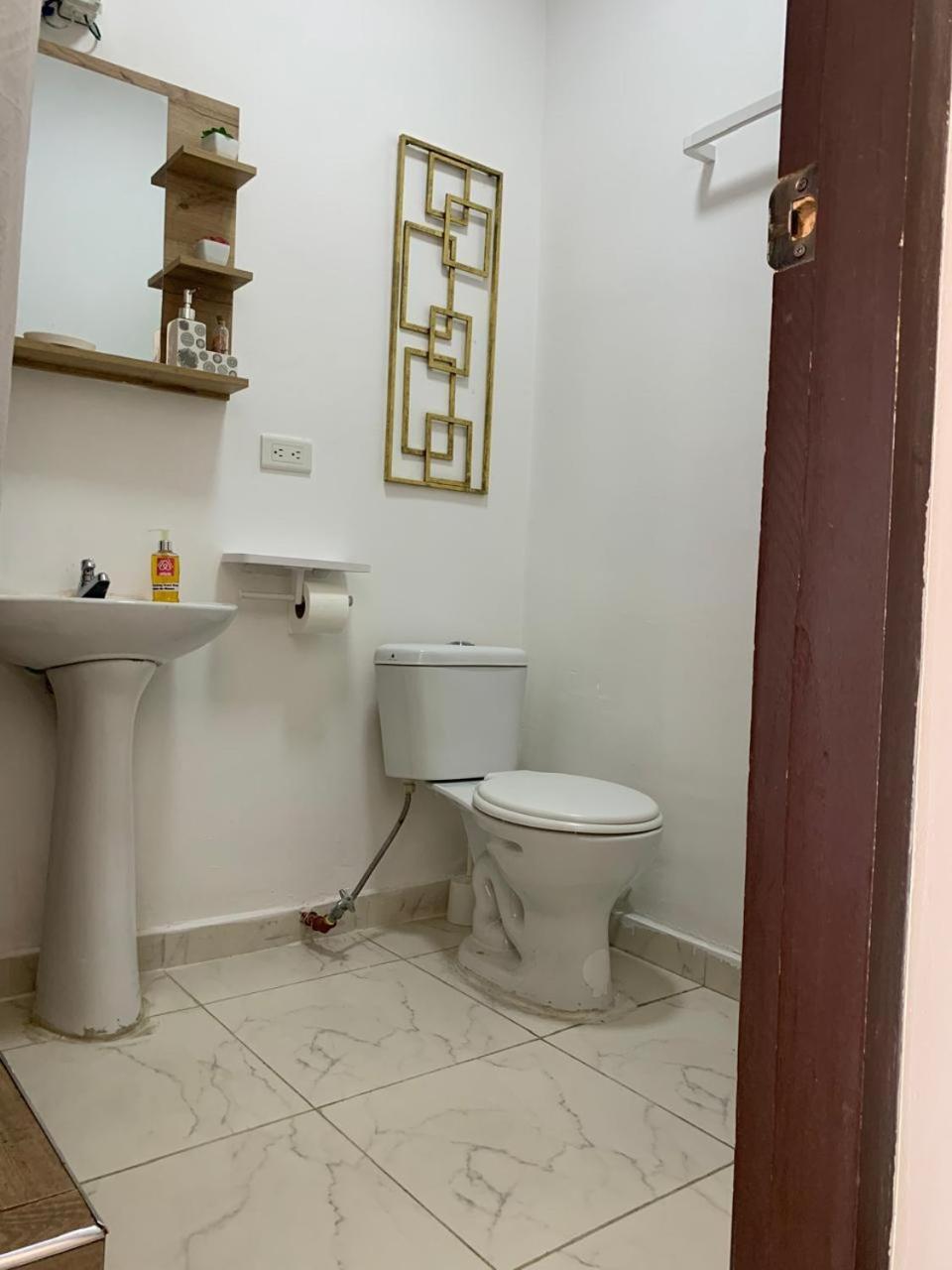 Soles Mall Del Sol Airport Apartment *