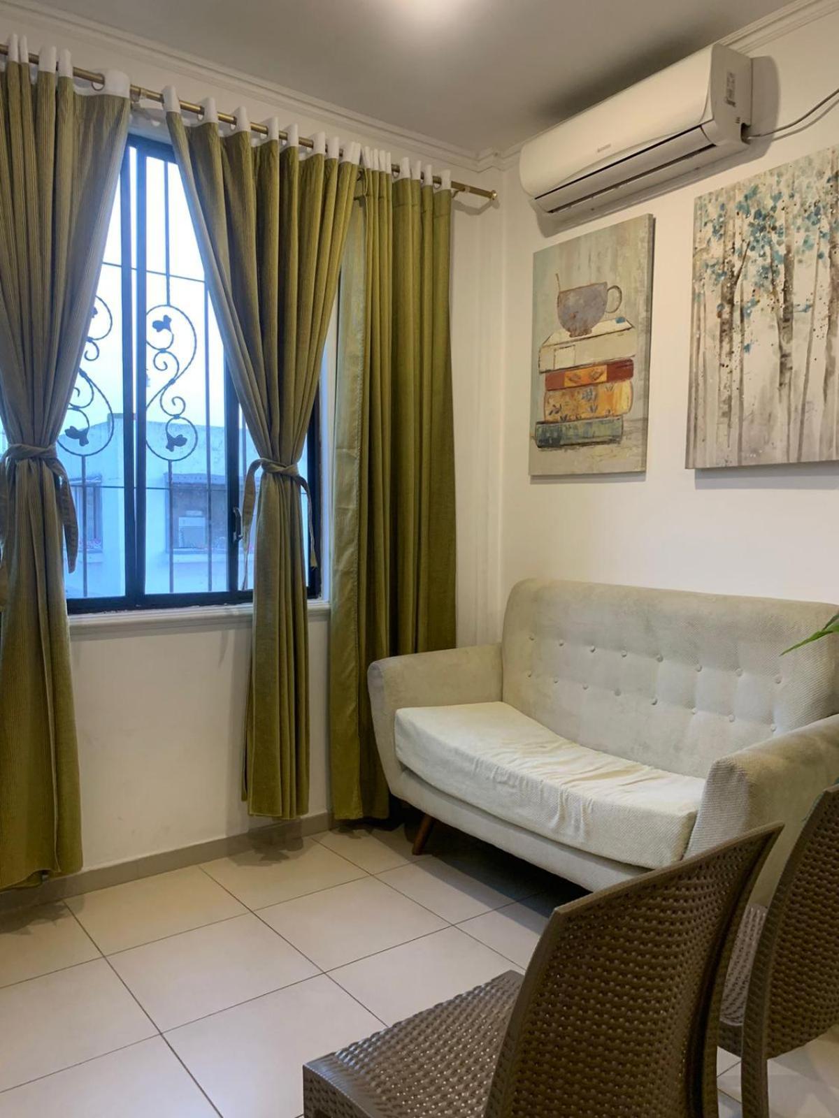 Apartment Soles Mall Del Sol Airport