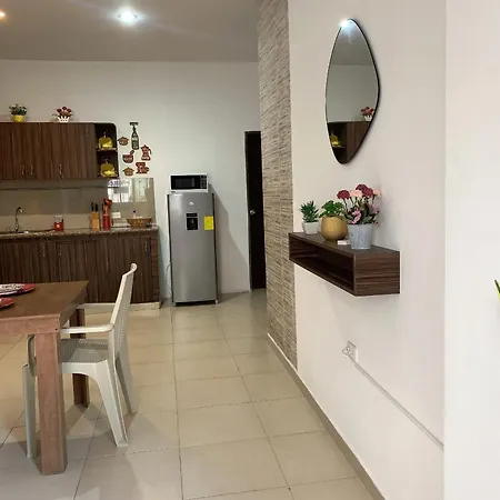 Los Soles Suite Mall Del Sol Guayaquil Airport Exterior photo